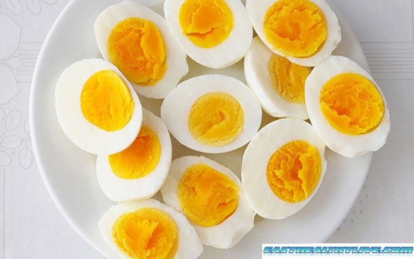 Protein in eggs supports the process of height growth