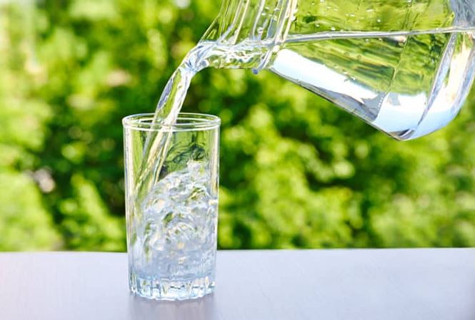 A glass of water before a meal is a good habit to lose weight - weight loss method