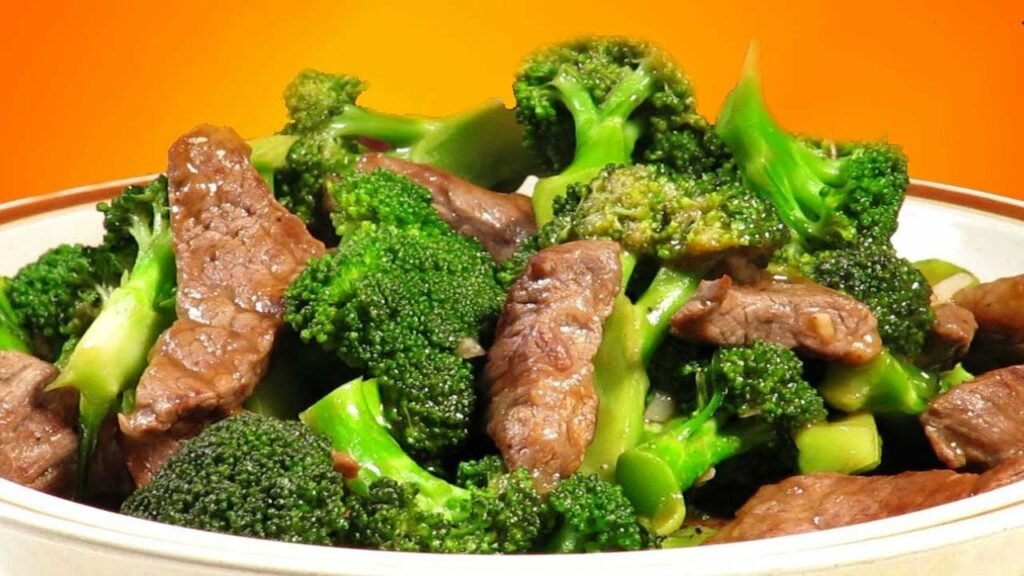 Stir-fried broccoli with beef