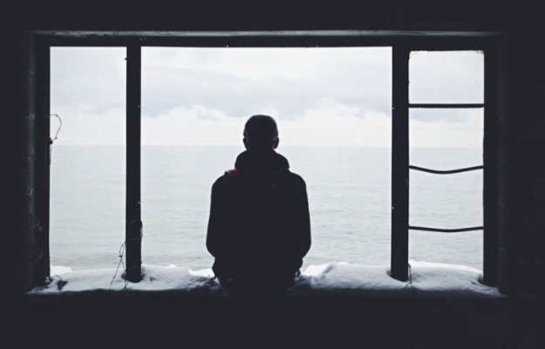Schizoid personality disorder causes many people to become lonely and isolated