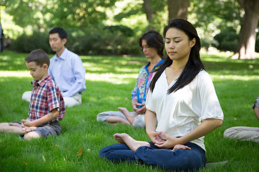 How to practice meditation?