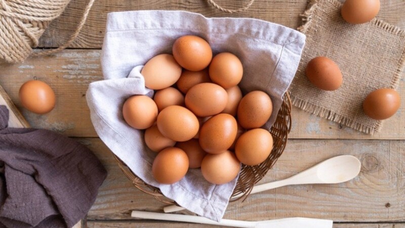 Amount of protein in chicken eggs