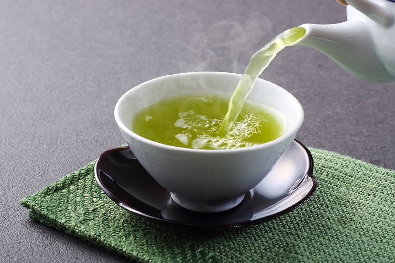 To help your mind be more alert and focused at work, you can use green tea as a drink