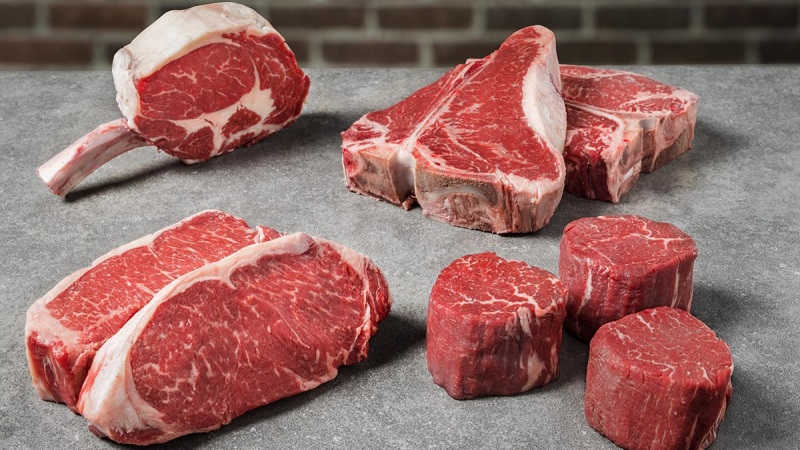 Beef contains a high amount of protein necessary for the body